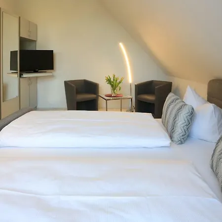 Weinstube Schwalbennest Guest house *