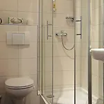 Konukevi Weinstube Schwalbennest 3*