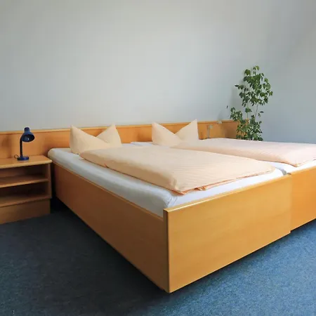 Pensionat Weinstube Schwalbennest Karlstadt