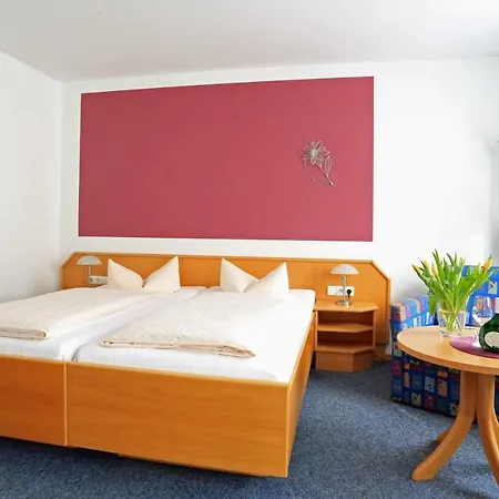 Weinstube Schwalbennest 3* Karlstadt