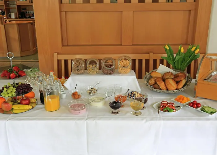 Weinstube Schwalbennest Πανσιόν Karlstadt